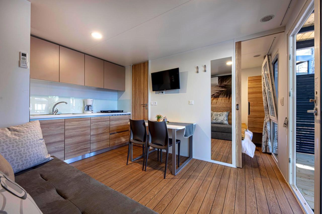 Porton Mobile Home Rovinj Exterior foto